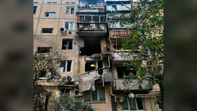 На Дніпропетровщині 16 жовтня через обстріли загинула жінка, ще двоє людей поранені