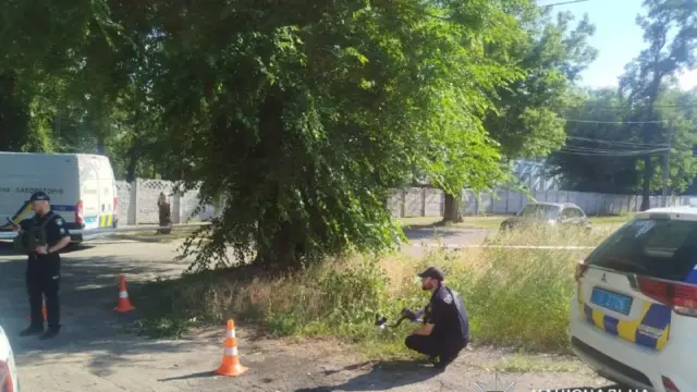 У Кам’янському судитимуть чоловіка за підрив гранати біля поліцейського та працівника ТЦК