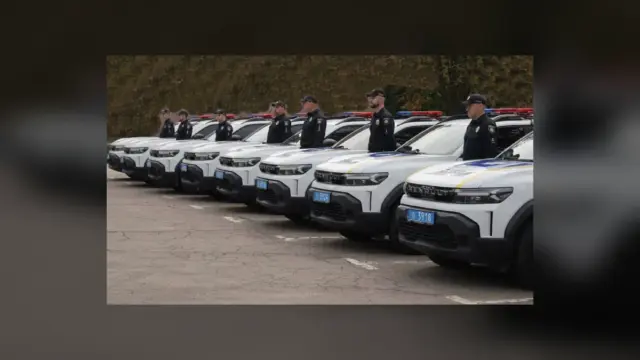 У Кривому Розі запрацювали 15 поліцейських офіцерів громади на нових авто
